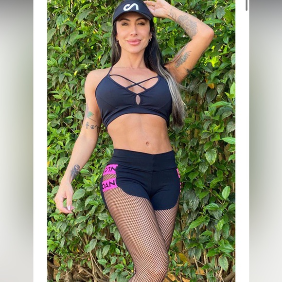 NWT ALL BLACK Canoan Brazil Move Mesh Leggings. - Picture 3 of 12